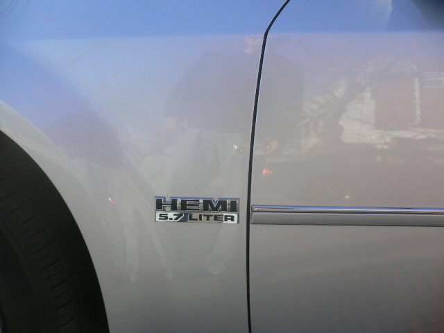 300C Trunk Car Emblem for Chrysler Series 300C 2005-2010 HEMI BADGE Black/White